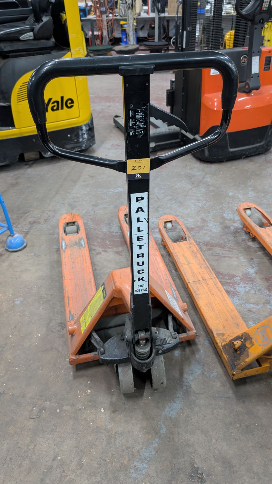 1 off Euro Pallet Truck - Image 9 of 14