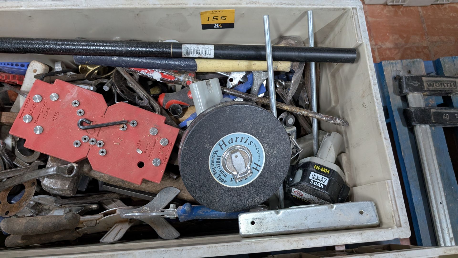 Contents of a Crate of assorted Hand Tools - Image 9 of 14