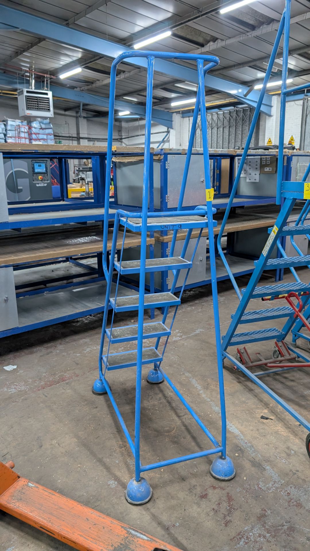 1 off Blue Metal Library Steps with handrail which brake automatically as the user ascends the steps - Image 7 of 13