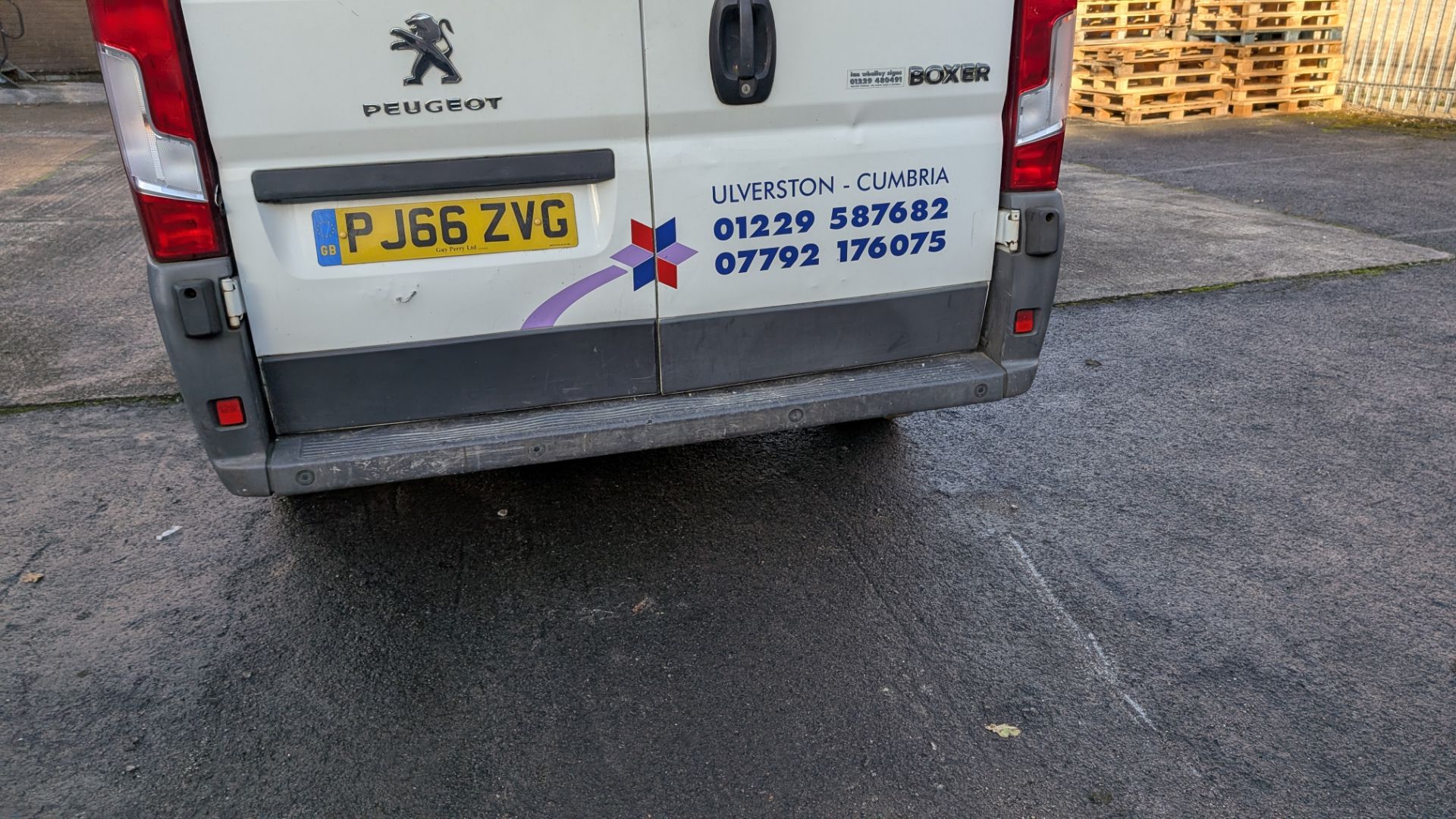 PJ66 ZVG, Peugeot Boxer 335 Pro L3H2 Blue HDI Panel Van, 6-Speed Manual Gearbox, 1997cc Diesel Engin - Image 10 of 41