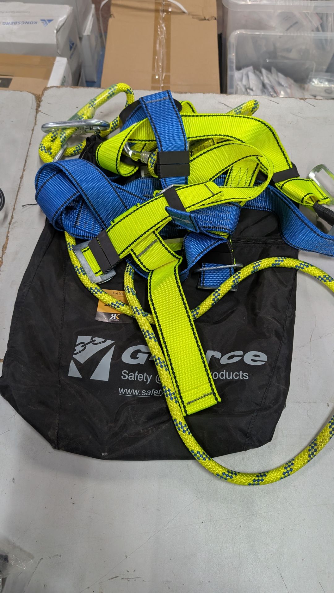 1 off G-Force Safety Harness - Image 6 of 10