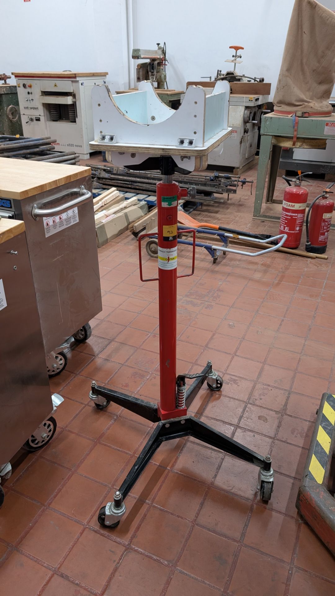 Hydraulic Transmission Lifter, 0.5-Ton Capacity - Image 2 of 10