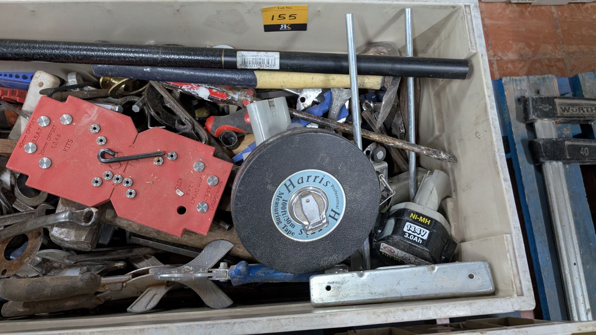 Contents of a Crate of assorted Hand Tools - Image 11 of 14