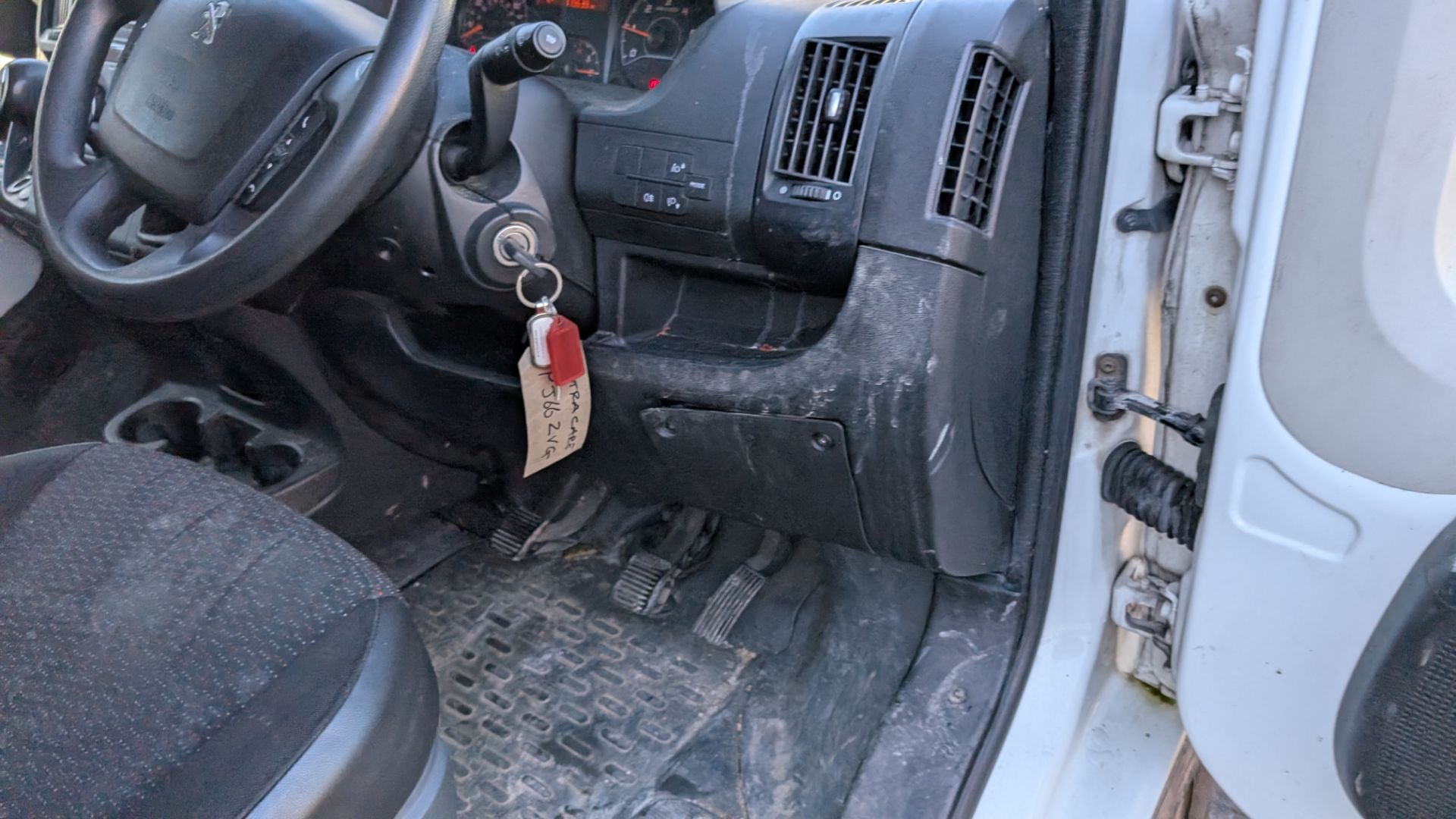 PJ66 ZVG, Peugeot Boxer 335 Pro L3H2 Blue HDI Panel Van, 6-Speed Manual Gearbox, 1997cc Diesel Engin - Image 28 of 41
