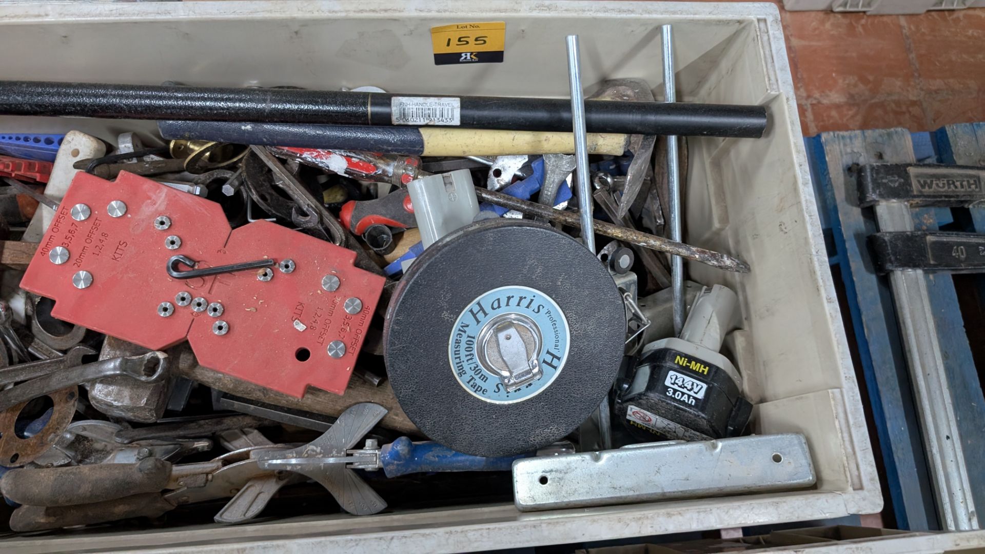 Contents of a Crate of assorted Hand Tools - Image 8 of 14