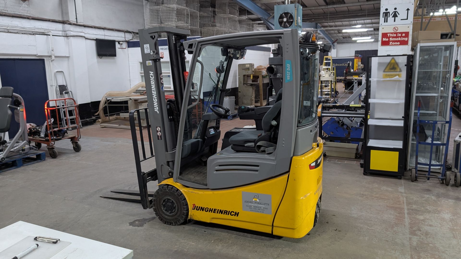 2018 Jungheinrich EFG 216 Electric 3-Wheel Counterbalance Forklift Truck, with side shift. Serial No - Image 9 of 20