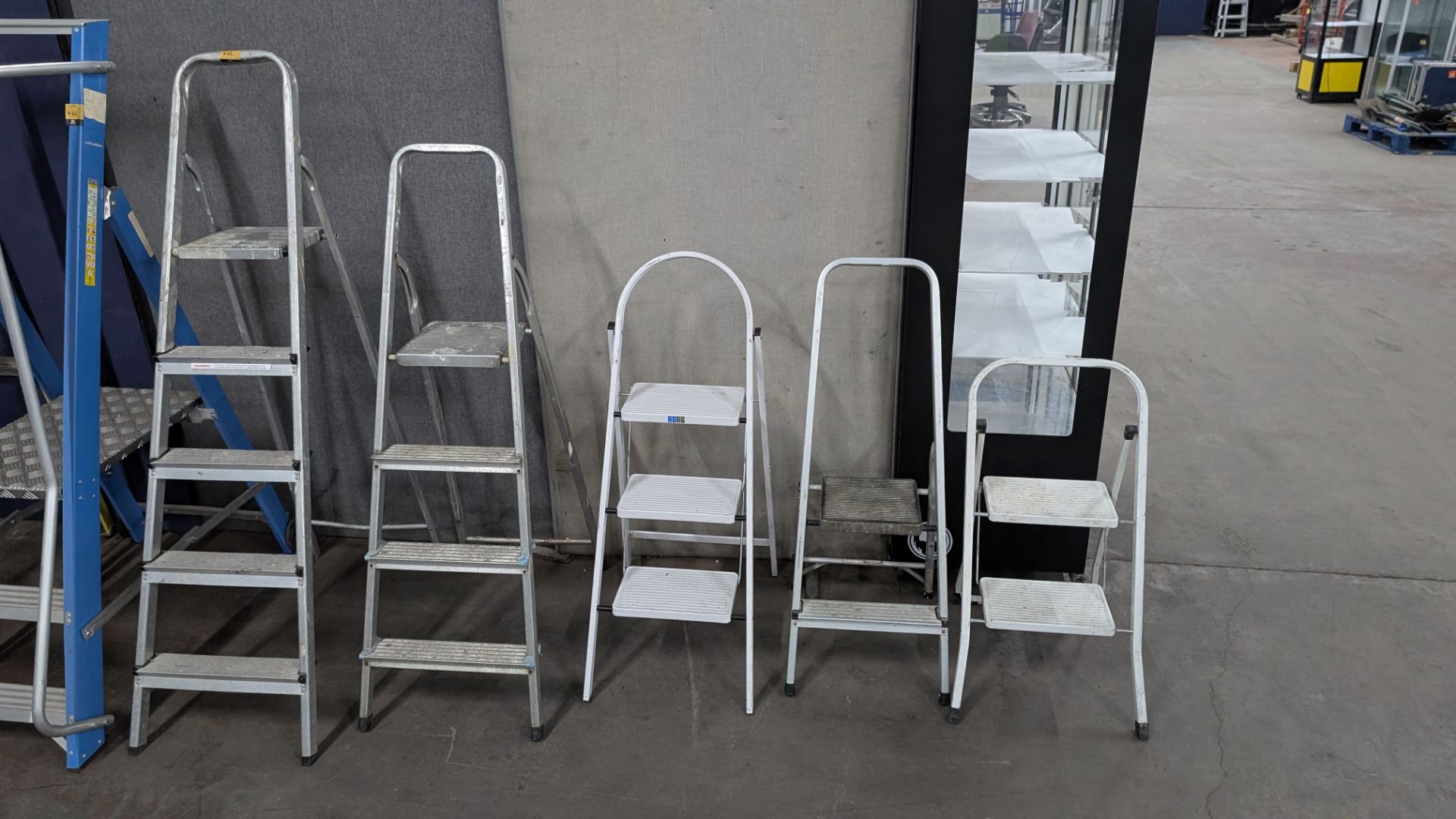 5 off assorted Stepladders - Image 3 of 10