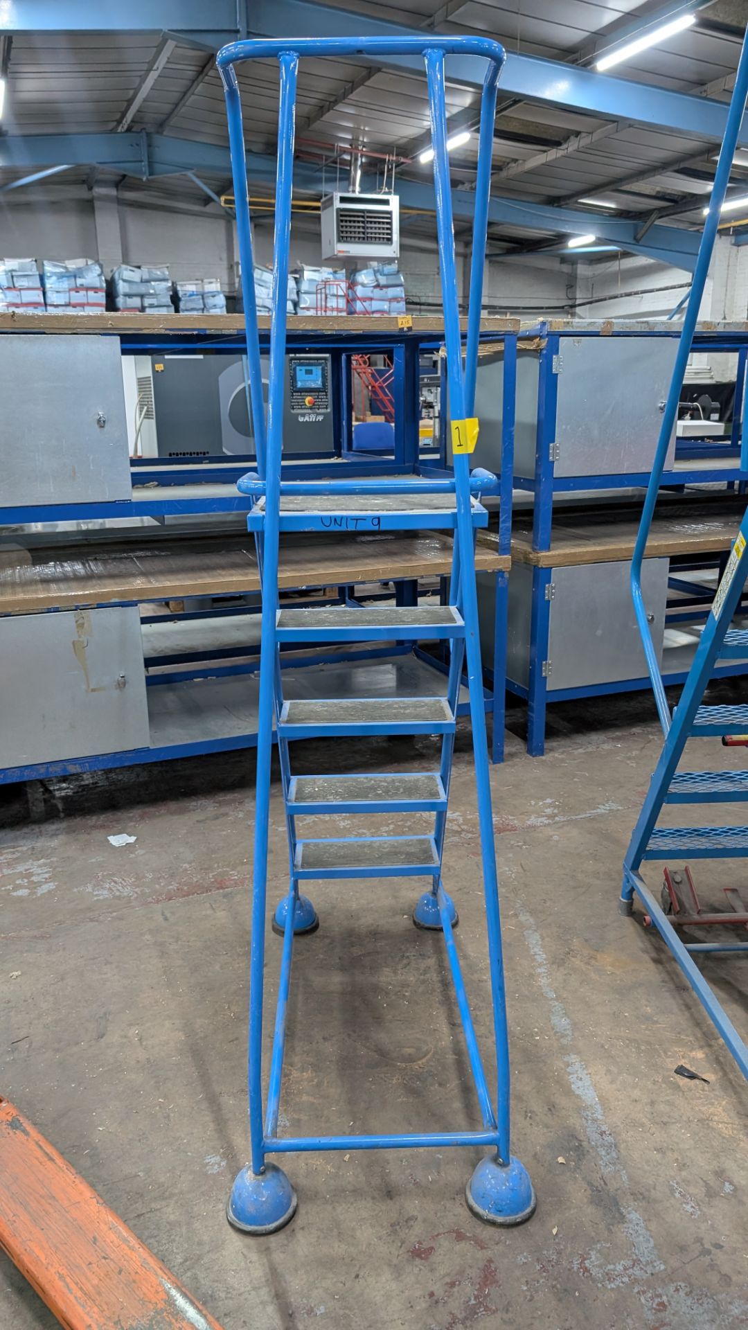 1 off Blue Metal Library Steps with handrail which brake automatically as the user ascends the steps - Image 9 of 13