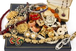 ASSORTED COSTUME JEWELLERY, including Christian Dior treble clef brooch, Christian Dior necklace,