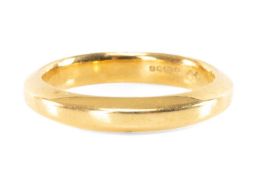 18CT GOLD WEDDING BAND, stamped '750', ring size N 1/2, 5.7g Provenance: private collection