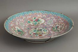 Große chinesische Porzellanplatte