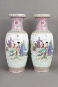 Paar chinesische Porzellanvasen