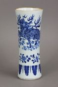 Chinesische Gu Porzellan Vase mit Blaumalerei