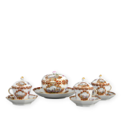 Porzellanset mit Kauffahrteimalerei