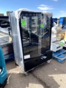 GLASS DOOR LIGHTED PASTRY CASE