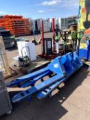 5000LBS MANUAL PALLET JACKS