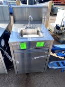 PORTABLE STAINLESS SINK STATION