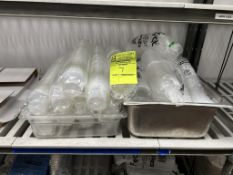 GROUP OF PLASTIC RAMEKINS AND LIDS