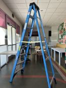 WERNER 8FT FIBERGLASS A-FRAME LADDER