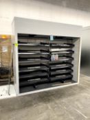 WALK IN DISPLAY CONCEPT WITH RACKS