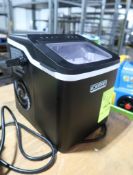 Chefman Iceman personal ice maker