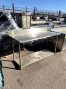 STAINLESS STEEL TABLE