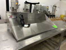 MARHSALL AIR SYSTEMS 36IN HEATED WALL SHELF