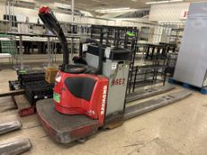 RAYMOND 8000LB END RIDER PALLET JACK