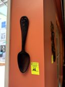 WOOD SPOON DÉCOR