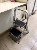 TWO STEP LADDER