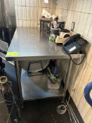 48IN X 30IN X 35IN STAINLESS STEEL TABLE