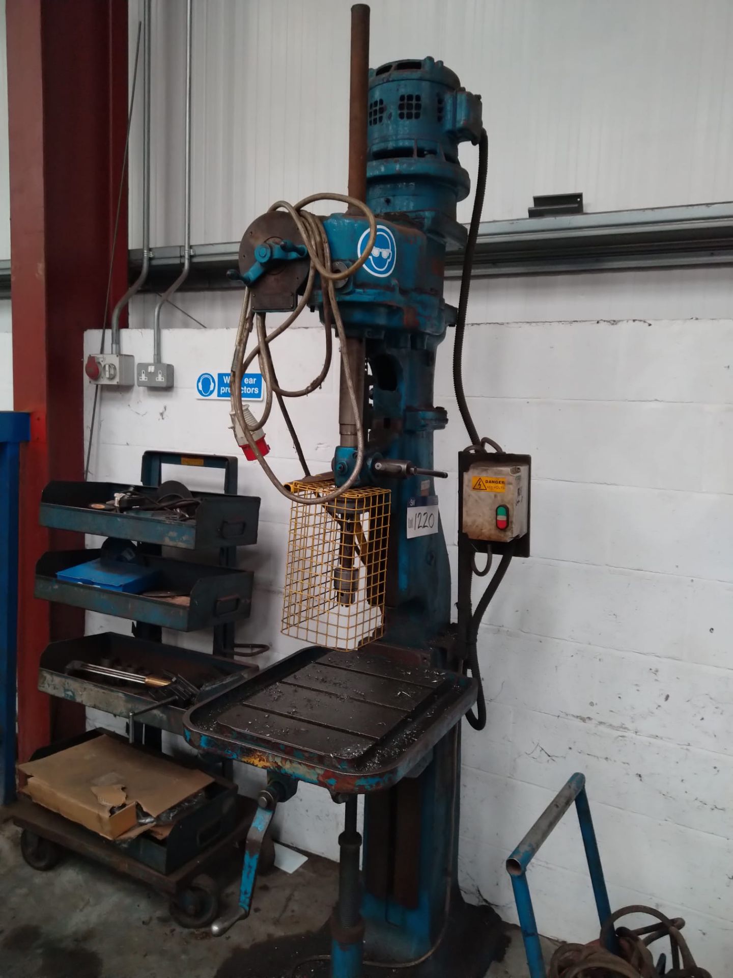 FK Pollard Corona 15AY Pillar Drill, serial no. 18509E, 440V (please note this lot is located in The