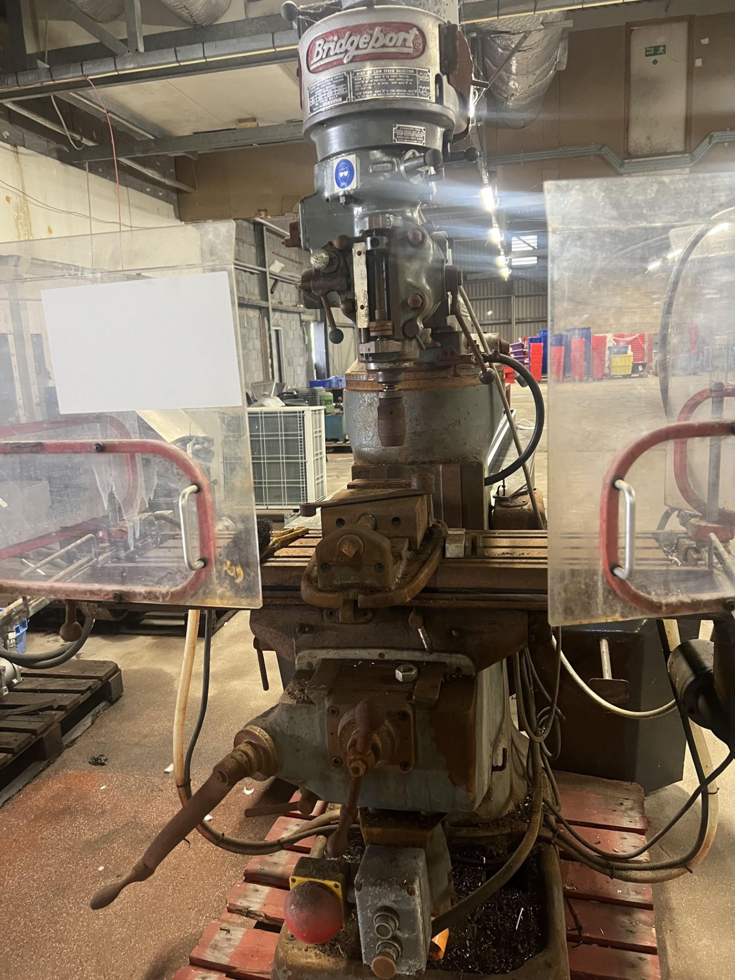 Bridgeport Turret Head Milling Machine, approx. 1.2m x 1.4m x 2m high, lift out and loading charge + - Image 8 of 10