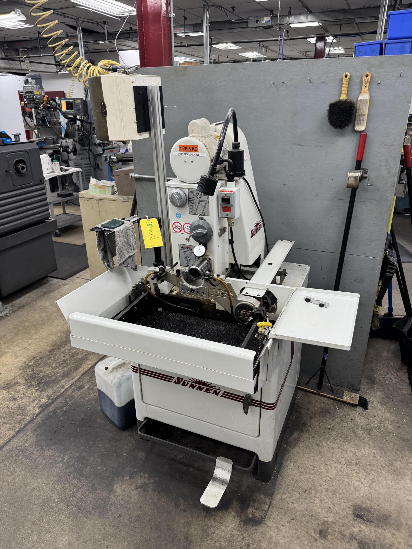 Sunnen MBB-1660 Honing Machine, Serial# 4B1-96136, 120V, 60Hz, Single ...