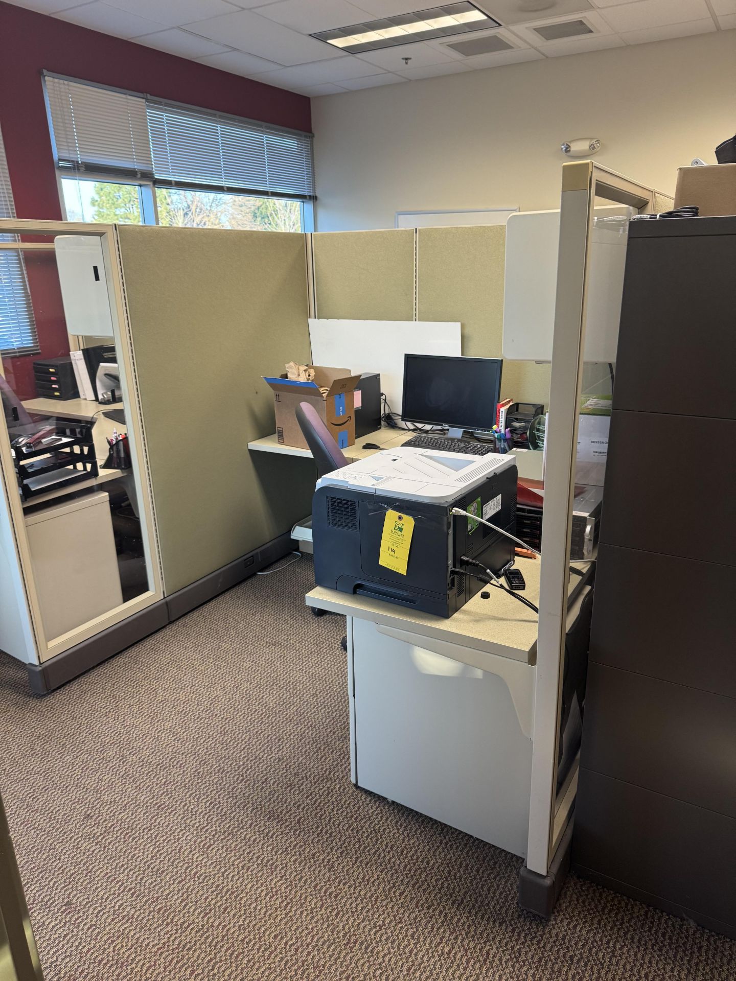 Cubicles, 4 Work Spaces (All Photoed)