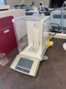 Mettler Toledo XS64 Front Panel Balance, Serial# 1128431248