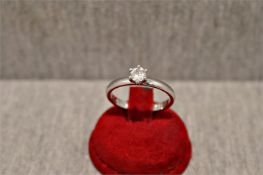 Solitärring 14 Karat Weißgold mit ca. 0,4ct Brillant