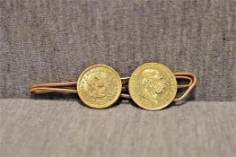 Krawattenschnalle 14 Karat Gelbgold mit zwei Goldmünzen