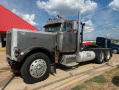1988 Peterbilt 379 Winch Truck
