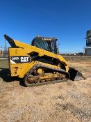 CAT Skid Steer