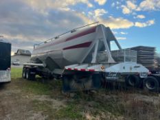 1997 Retesa Dry Bulk Pneumatic Trailer