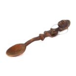 Löffel mit figürlichem Griff DR Kongo,