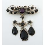 Brosche mit Onix/Amethyst um 1850,