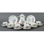 Kaffeeservice mit Floraldekor für 6