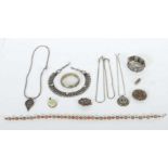 Konvolut enthnologischer Schmuck