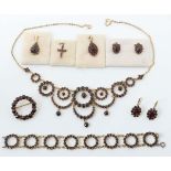 Konvolut Granatschmuck 20. Jh.,