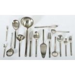 Speisebesteck für mindestens 6