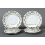 2 Gedecke mit Dekor "Perl Feston"