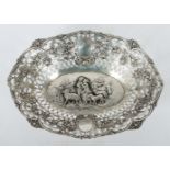 Durchbruchschale wohl Hanau, Anfang