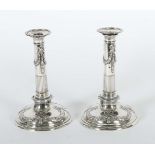 Paar Wolfenbütteler Empire-Leuchter um